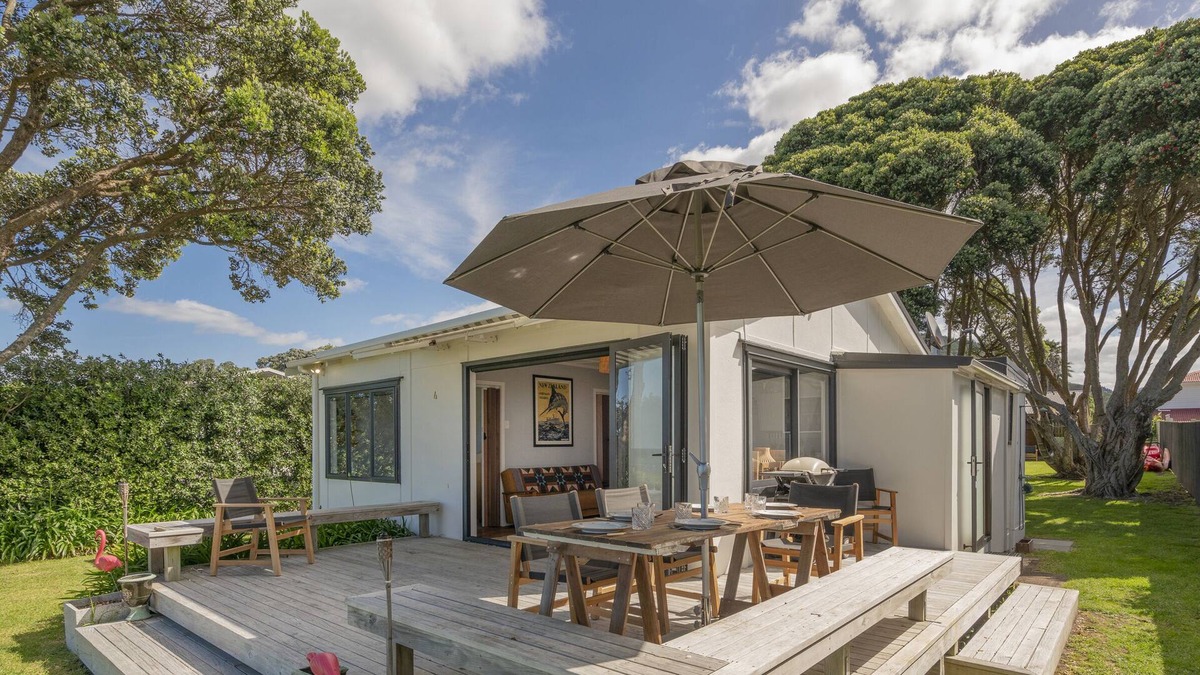 Whiritoa House | Sandy Serenity - Whiritoa Beach Holiday Home
