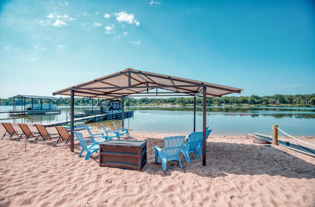 Kingsland House | Sandy Shores Vacation Home