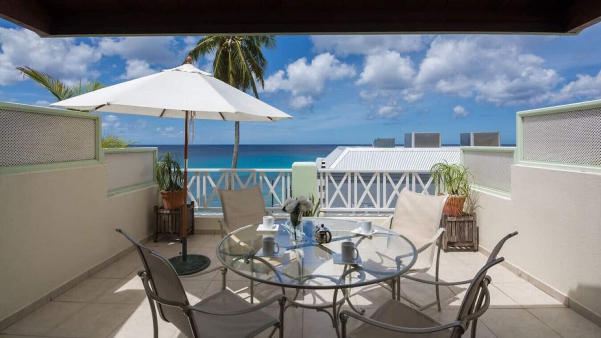 Douglas House | Sandy View by The Villa Life