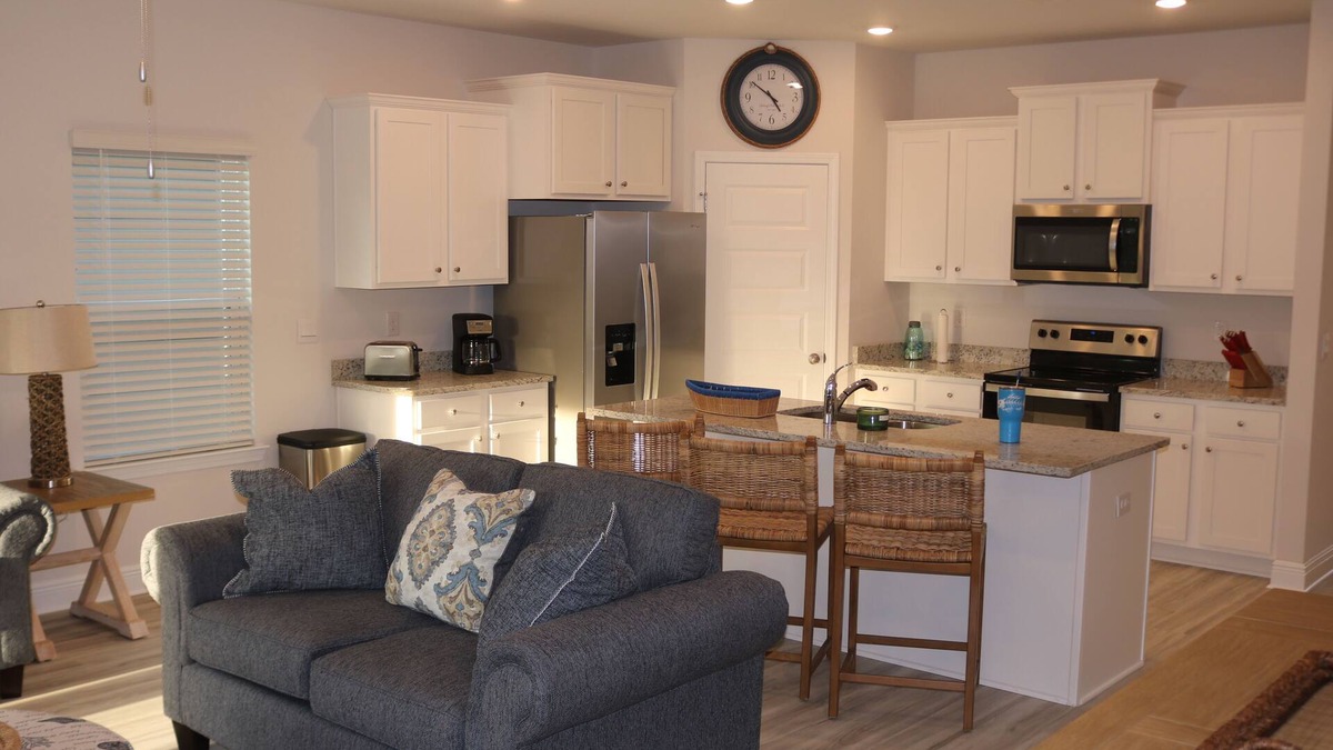 Port St. Joe House | SANDYBEACHPSJ.comna Beach Resort with a Goin' Coastal Attitude