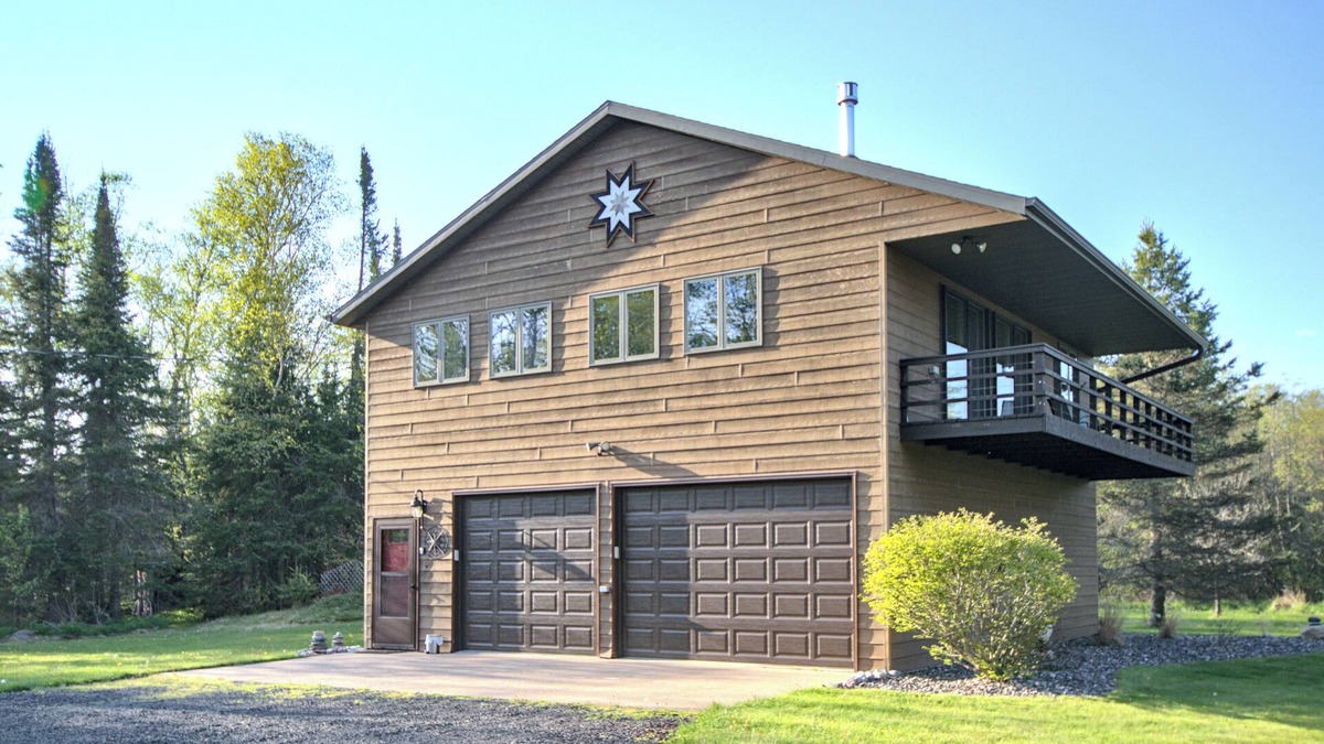 Herbster House | SandyLand | Sunny Cabin with a Big View