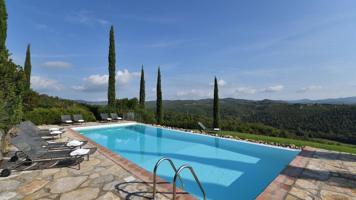 Castelnuovo Berardenga Apartment | Sangiovese, Vignale, Castelnuovo Berardenga, Siena and Chianti