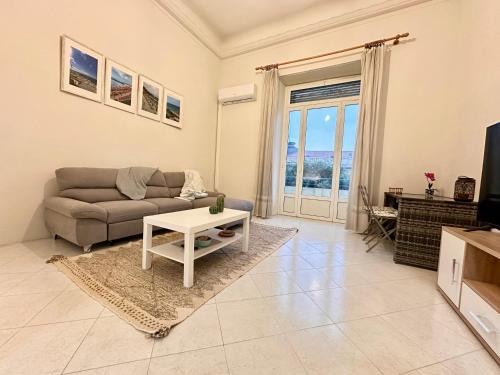 Sanremo Apartment | SANREMO Mare e Relax - affittasi Casa Koala con terrazza e aria condizionata a poca distanza dal Casinó e dal mare