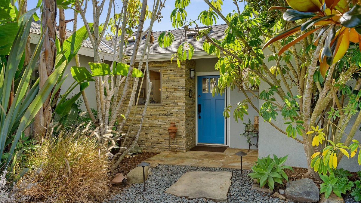 West Mesa House | Santa Barbara Getaway! RELAX AND ENJOY ALL THAT SANTA BARBARA HAS TO OFFER