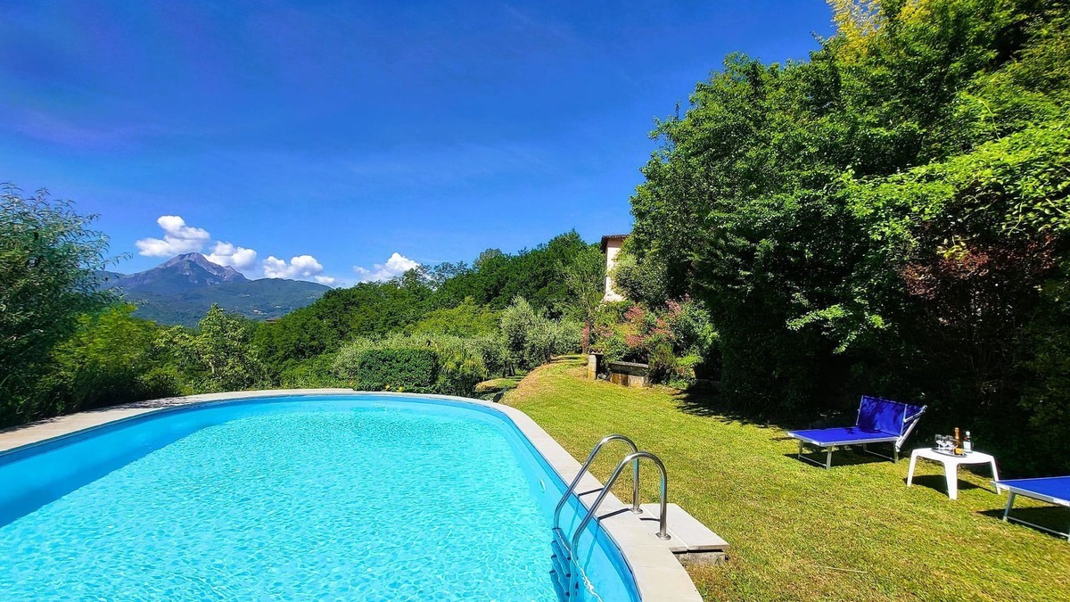 Barga Villa | Santa Maria, Barga, Private Pool, WIFI, sleeping 6+1