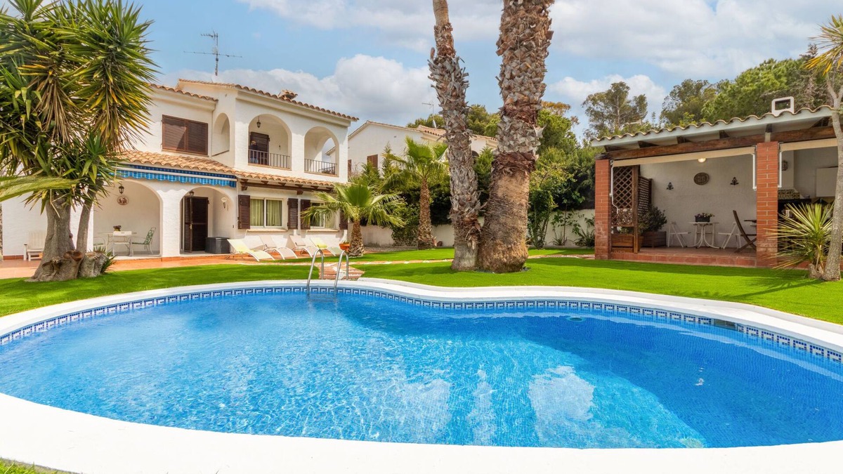 El Roc de Sant Gaieta House | Santiago (RDB100) by Interhome