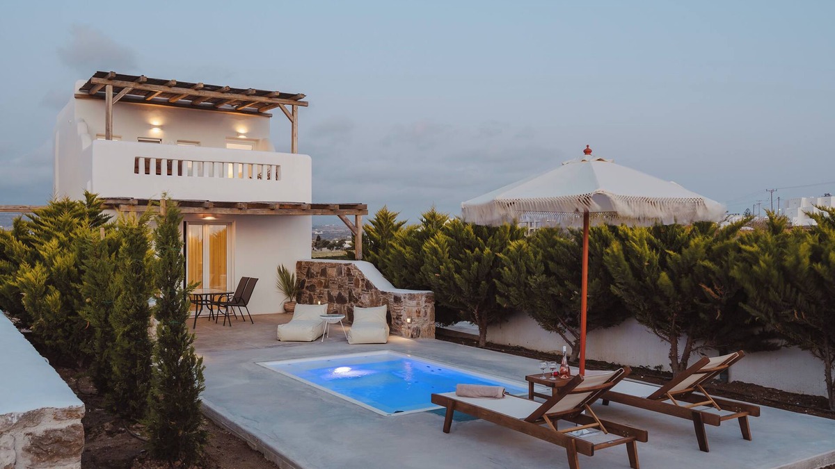 Agia Anna Villa | Santo Concept Luxury White Villa with Pool & outdoor Jacuzzi Sea Views