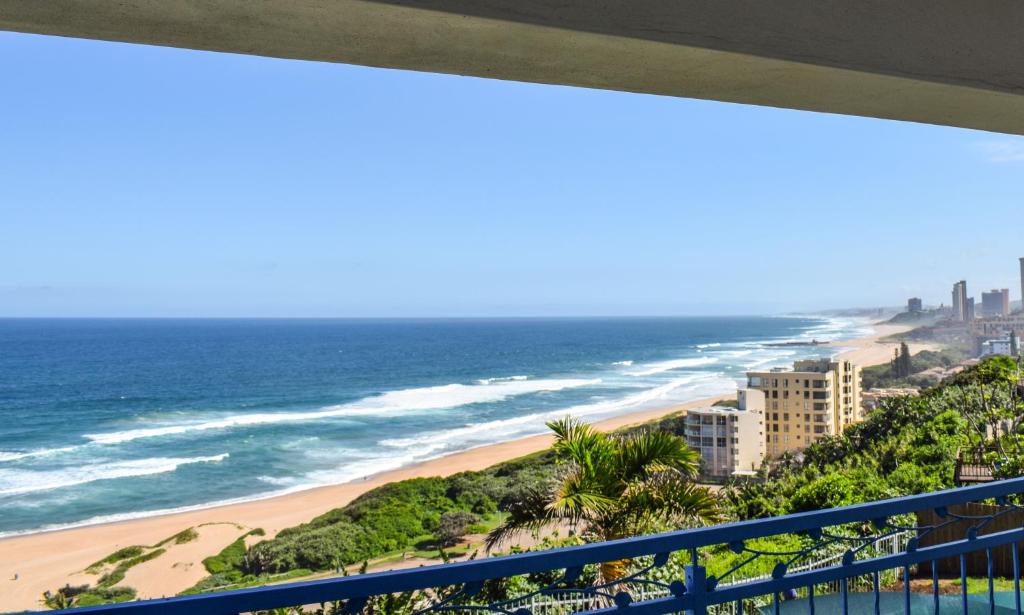 Amanzimtoti House | Santorini Guesthouse