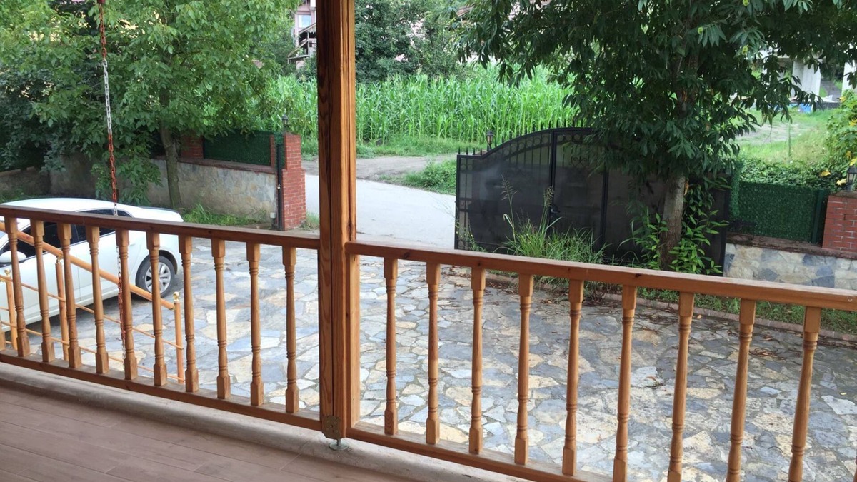 Sapanca Villa | Sapanca mavi yeşil köy evi