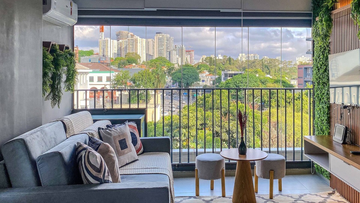 Sumare Apartment | Saphir | Modern Studio with Balcony, Fast Wi-Fi and Comfort