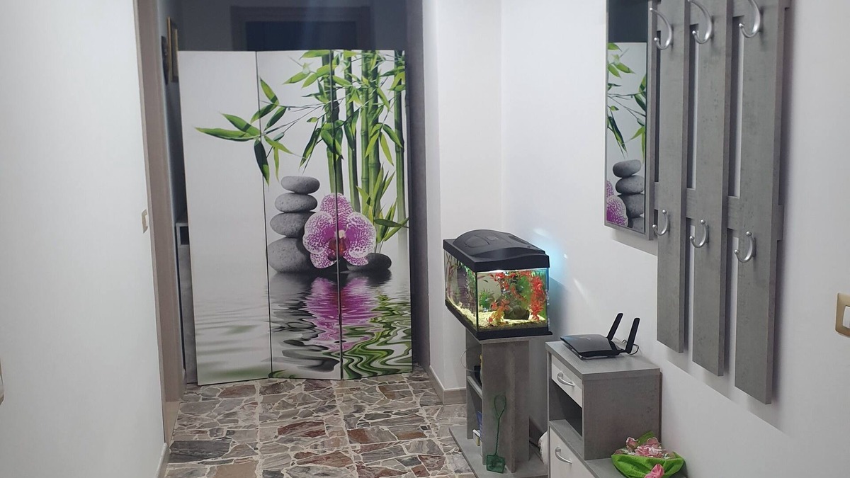 Gozzano Bed & Breakfast | Saphira B&B is located in a villa, just a short walk from the renowned Lake D'orta.