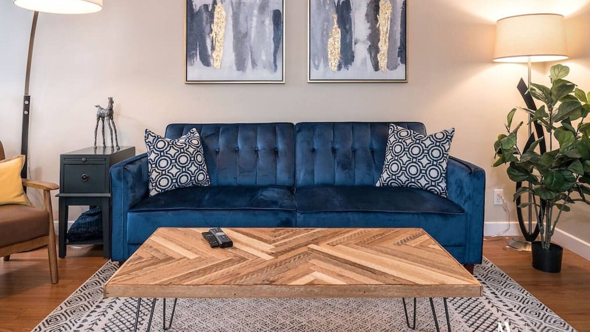 East Kootenay Apartment | Sapphire Serenity | Hot Tub | Pool | Ground Floor