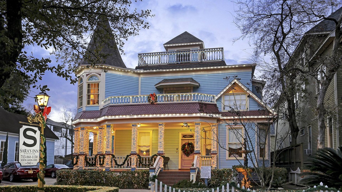 Houston Heights House | Sara's Inn On The Boulevard