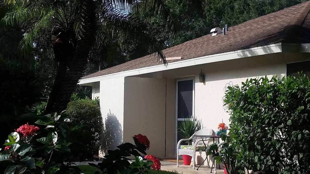Park East House | Sarasota 2 Bedroom Villa Bungalow
