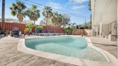 Sarasota House | Sarasota home with Outdoor Oasis