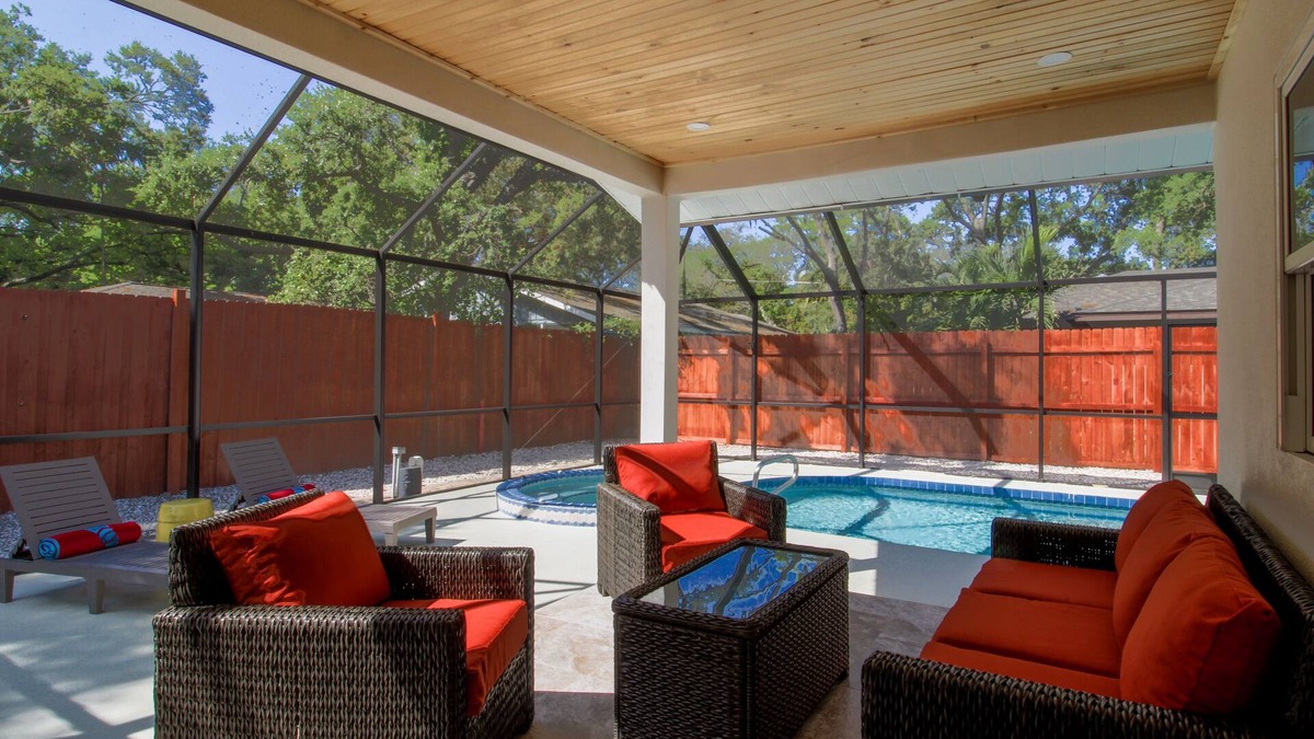 South Gate Ridge House | Sarasota modern 3/3 house, saltwater pool, close to beaches and downtown!