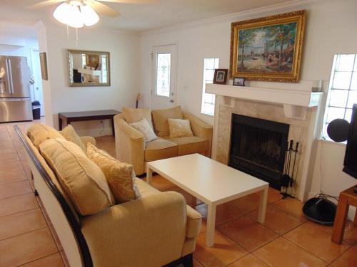 Sarasota Springs House | Sarasota Springs