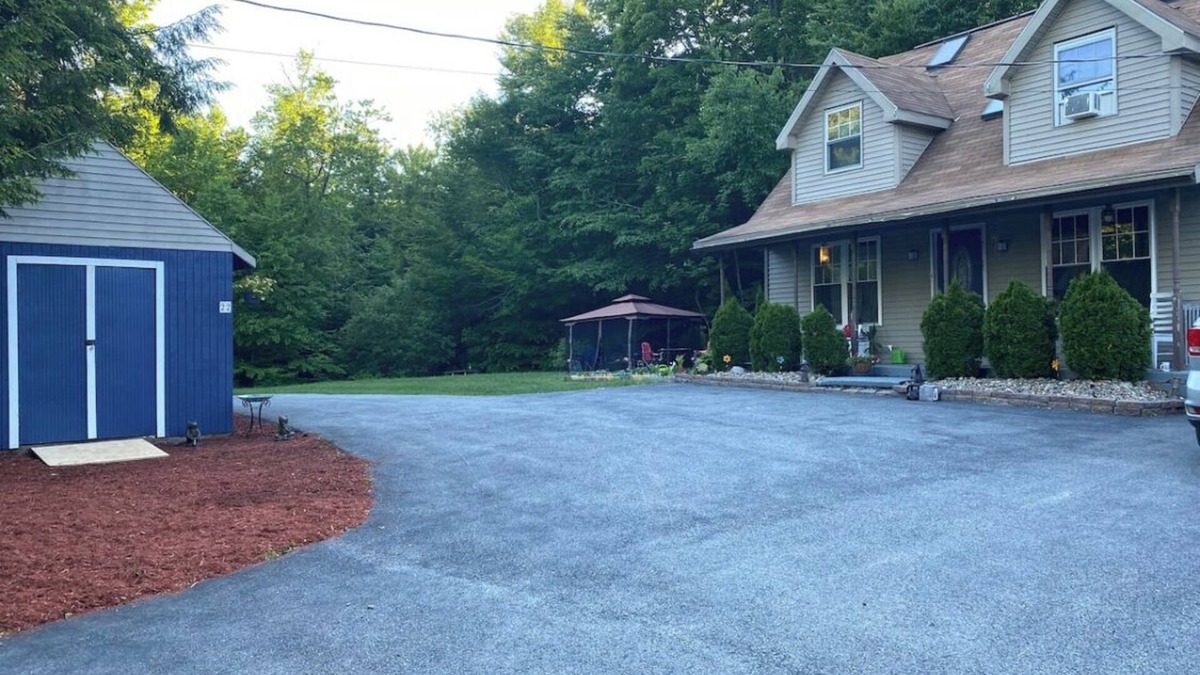 Lake Desolation House | Saratoga rental: 18 mins to track, with plenty of privacy, across from lake.