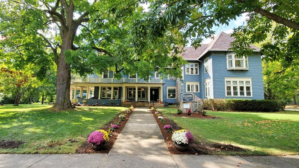 Alma Bed & Breakfast | Saravilla Bed & Breakfast