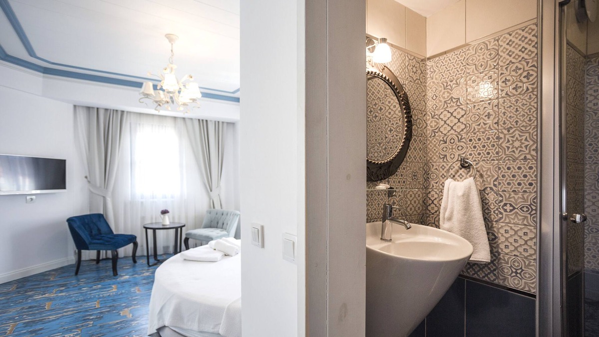 Bozcaada Hotel | Sardunya Otel