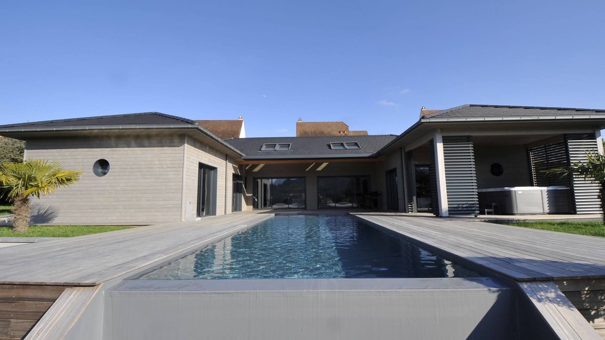 Sarlat-la-Caneda House | Sarlat 900m from the medieval center, swimming pool, jacuzzi. New ground floor house