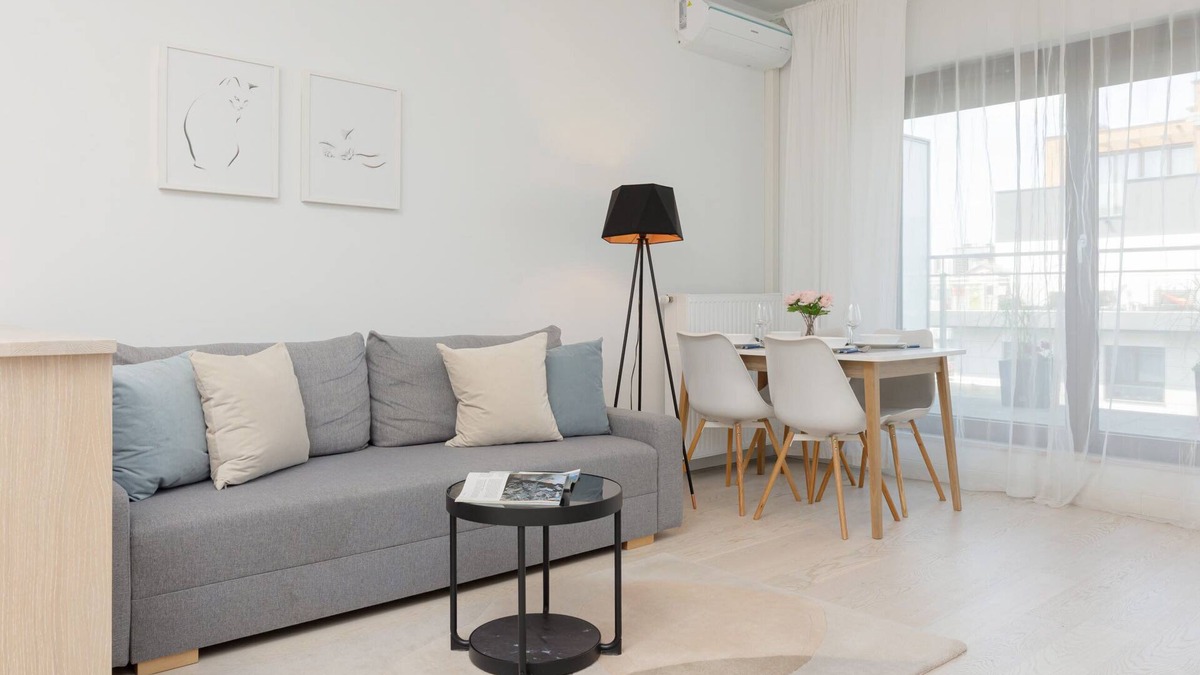 Wilanow Apartment | Sarmacka 4A | Modern Apartment | A/C