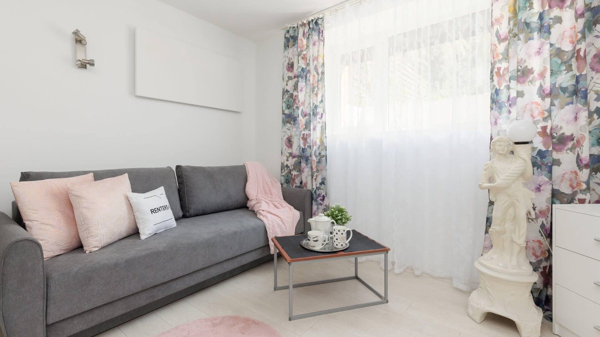Saska Kepa Apartment | Saska 68 | Modern Studio | SmartTV