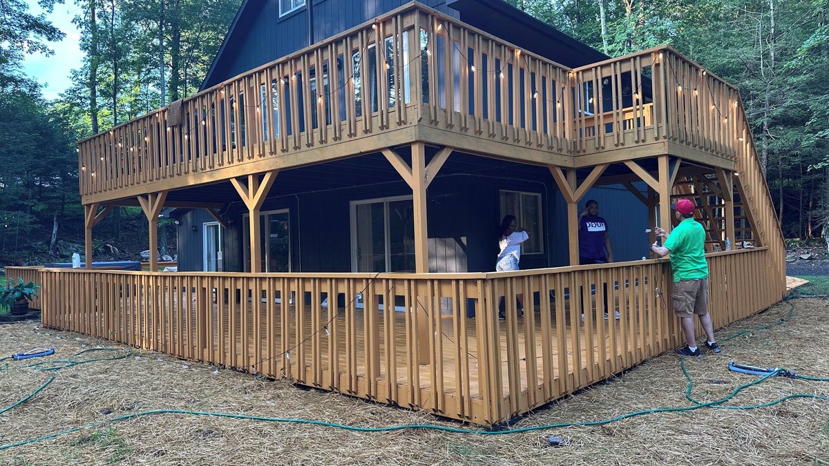 Cresco Ski Chalet | Sauna Hot Tub Sleep 16 King Beds Bunk room in 3 acre state Forest pocono spa