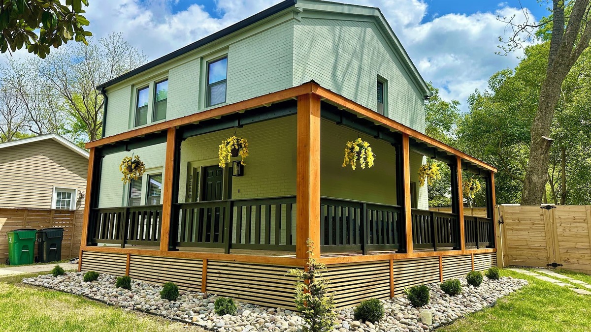 North Charlotte House | Sauna Luxury in NoDa