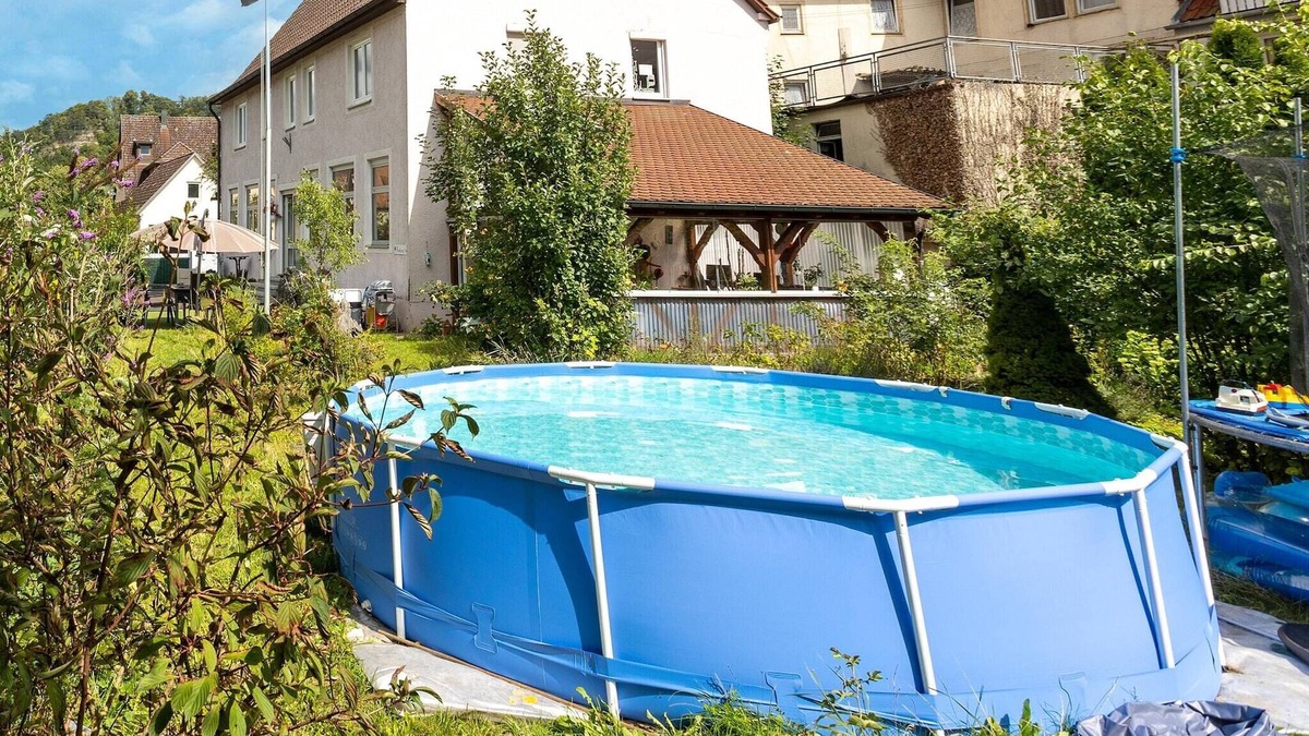 Sulz am Neckar Apartment | Sauna Retreat in Sulz