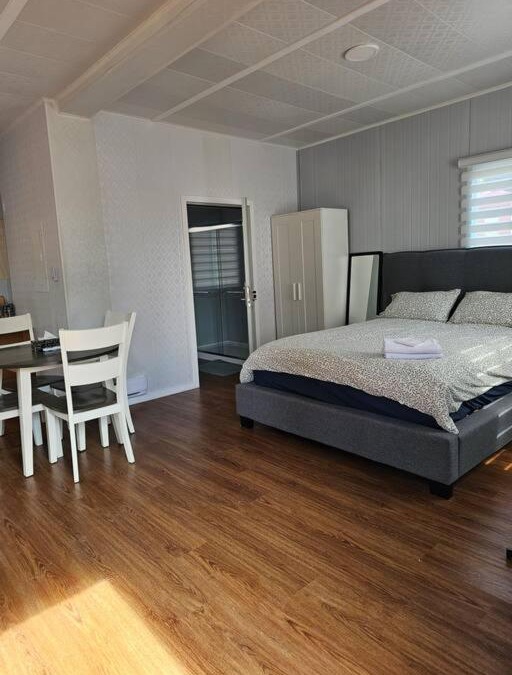 Powell River Apartment | Savary Island Escape