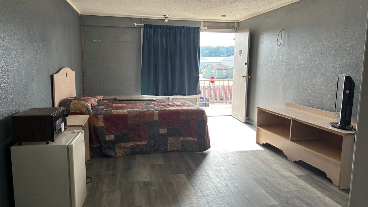 Forrest City Hotel | Save Inn By Hotel O Forrest City Ar Hwy 70