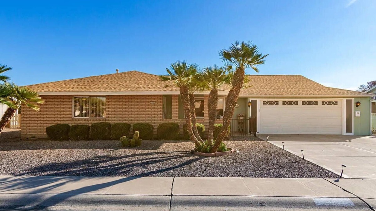 Sun City House | Savor the Sun, Golf, Hiking & Pool Time!