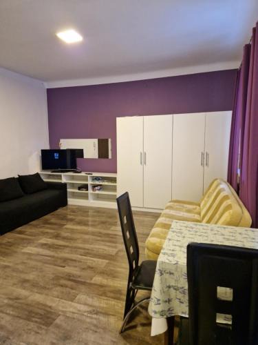 Ciechanow Apartment | SAWAGO Płocka Mieszkanie Parter - Samodzielne zameldowanie