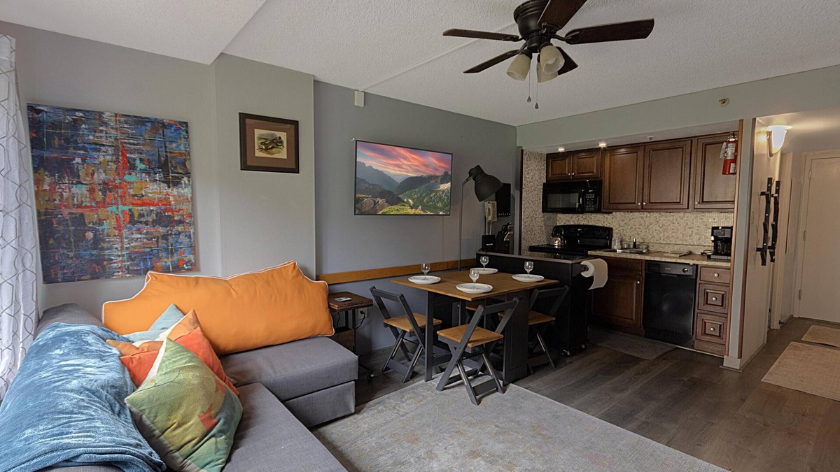 Snowshoe Condo | SC 1110: Contemporary Cozy Studio | Perfect Basecamp for Ski Days & Nights