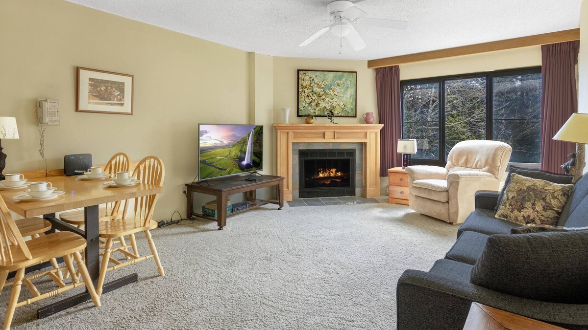 Snowshoe Condo | SC 5114 - Alpine Winter Escape with Cozy Vibes