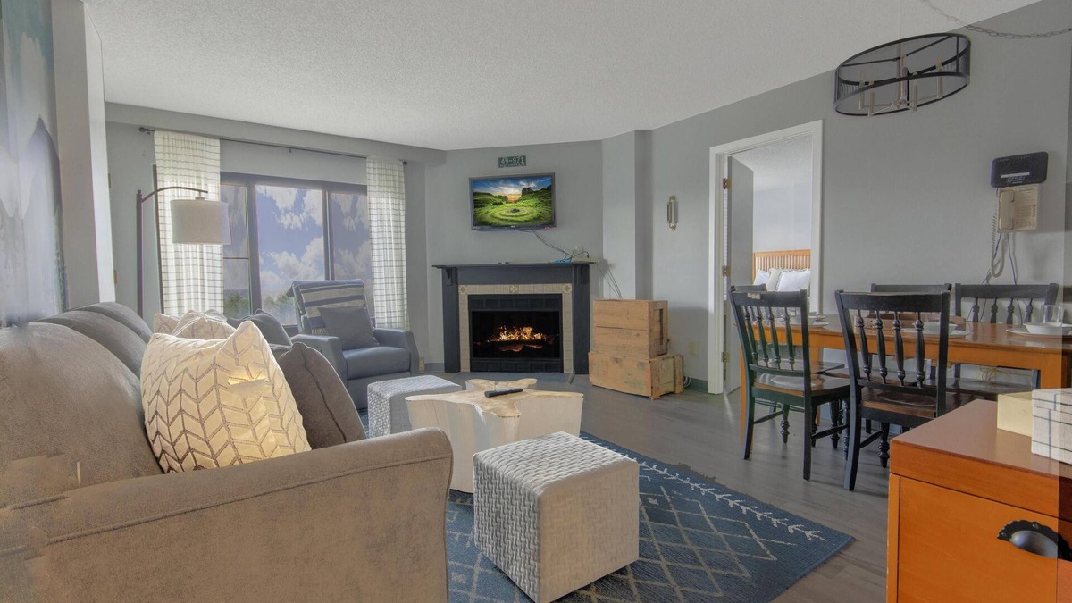 Snowshoe Condo | SC 5405: Snowfall Sanctuary | Fireplace Glow & Near the Lifts