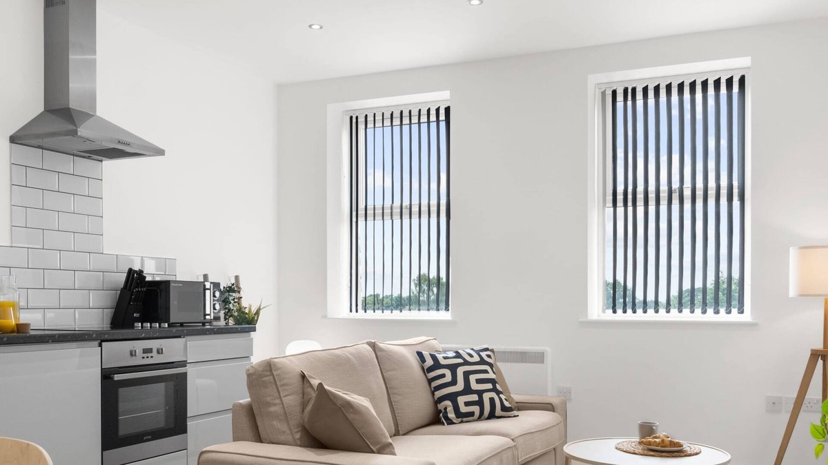 Balsall Common Apartment | SCA- Arden Apartment 6 (Sleeps 3) Free Parking