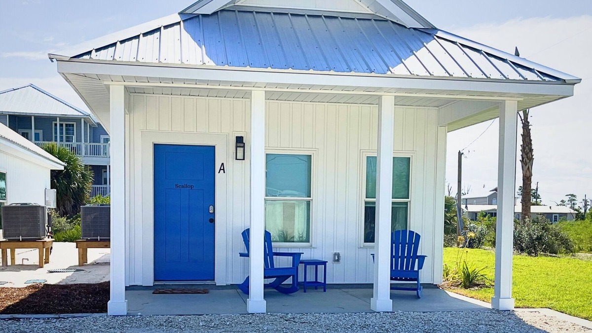 Port St. Joe Cottage | "Scallop Cottage" is a pet friendly, 2 bed, 1 1/2 bath unit accepting 5 guests. Pool Coming 2025!