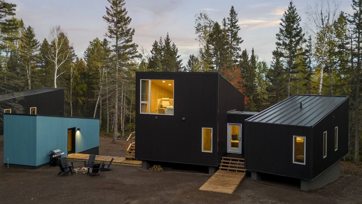 Lutsen Cabin | Scandinavian Chalet with Sauna in Lutsen - Blue
