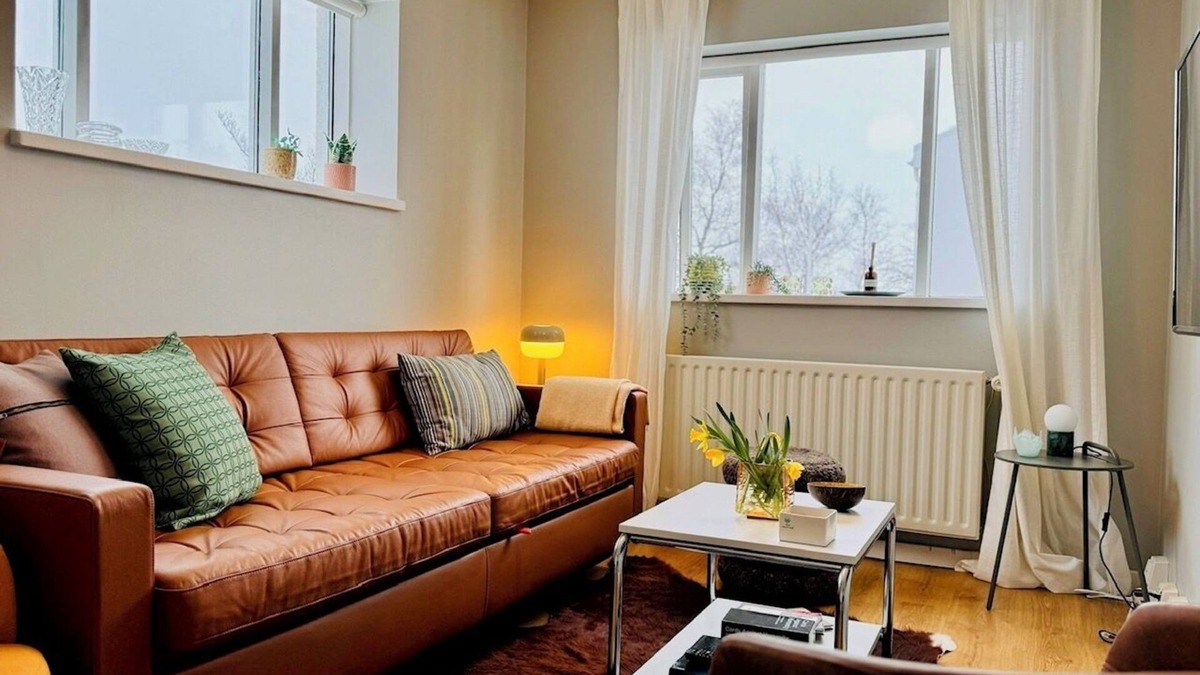 Akureyri Apartment | Scandinavian living