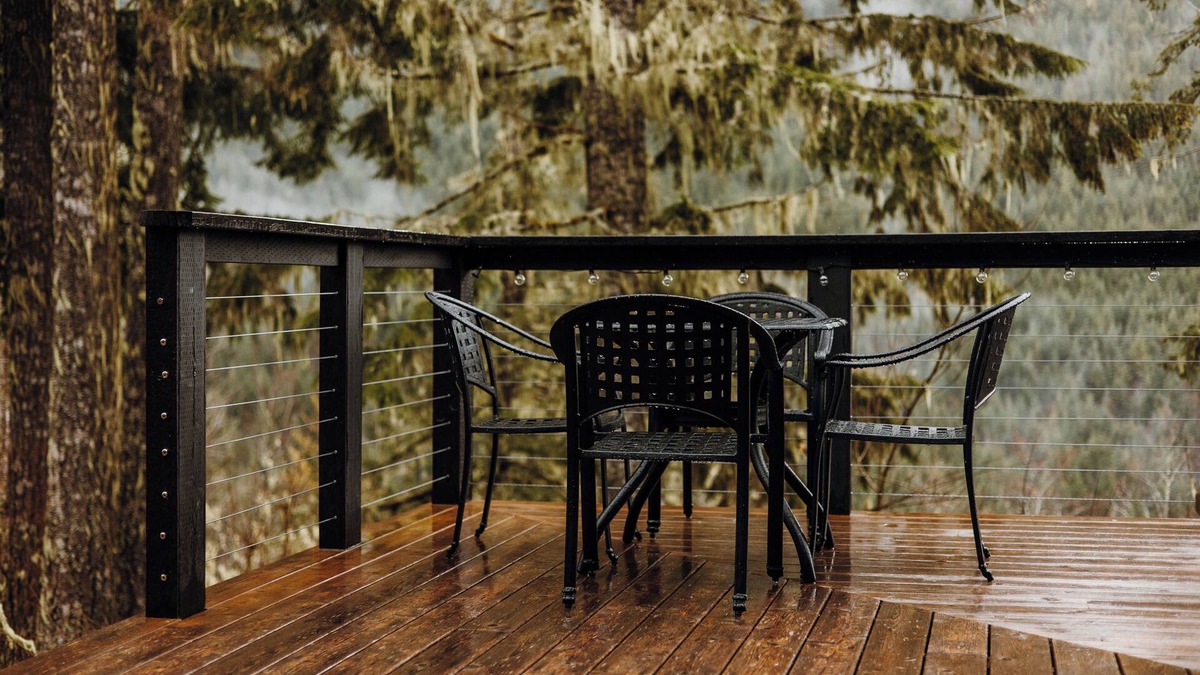 Marblemount Cabin | Scandinavian Luxury-Off Grid Cabin close to North Cascades National Park
