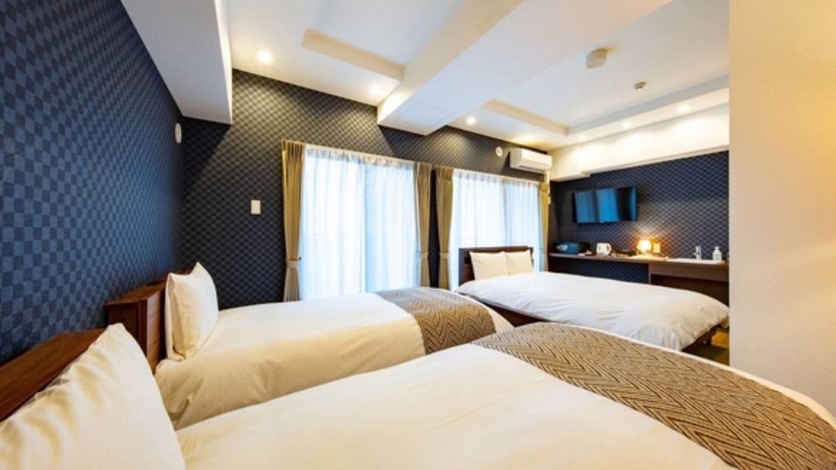 Kotoni Hotel | Scandinavian modern economy triple room stay with/Sapporo Hokkaidō