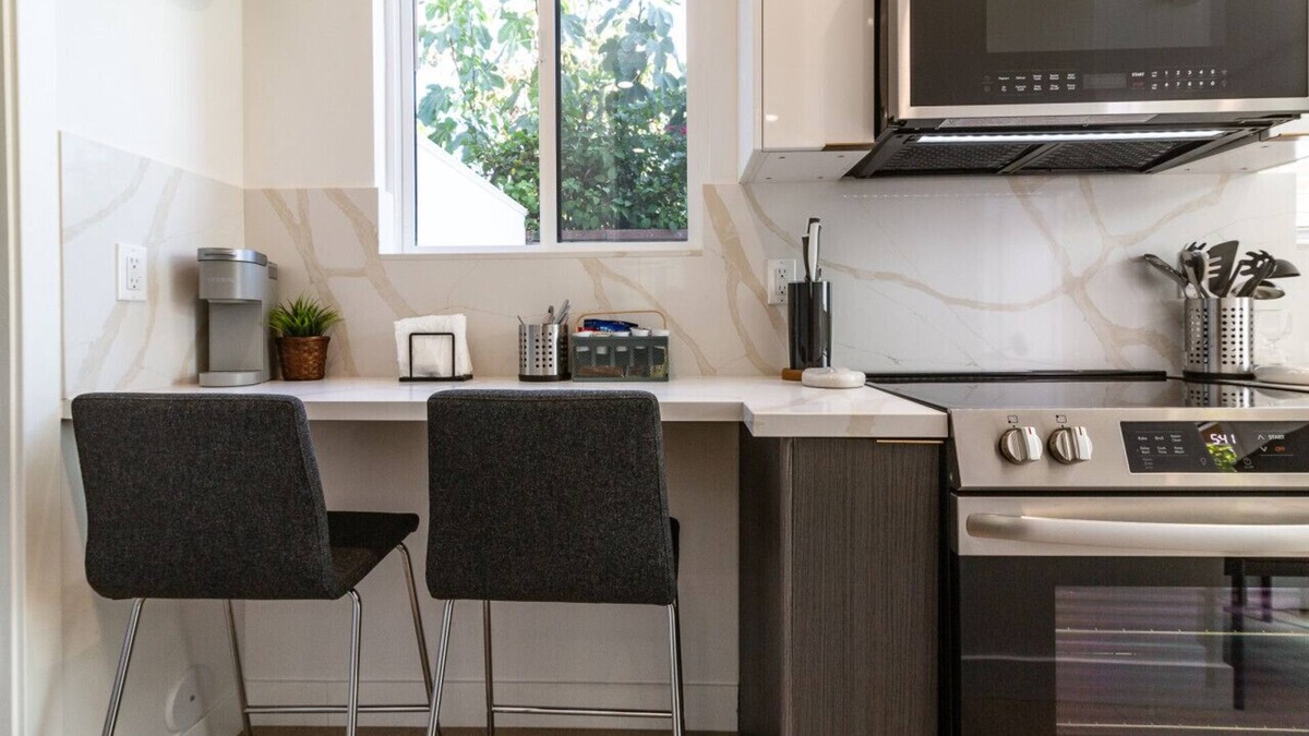 NoHo Arts District Apartment | Scandinavian-Style 1BR Apartment BUILT 2024 (p81)