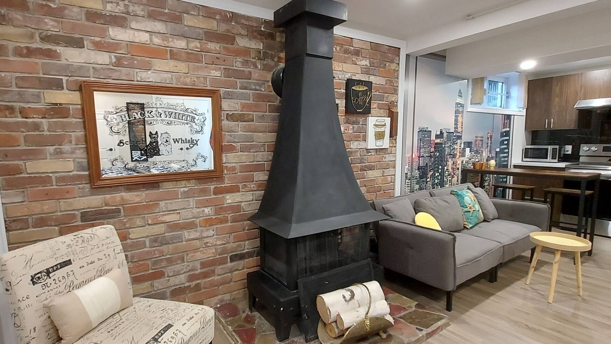 Guildwood House | Scarborough bluffs hidden gem