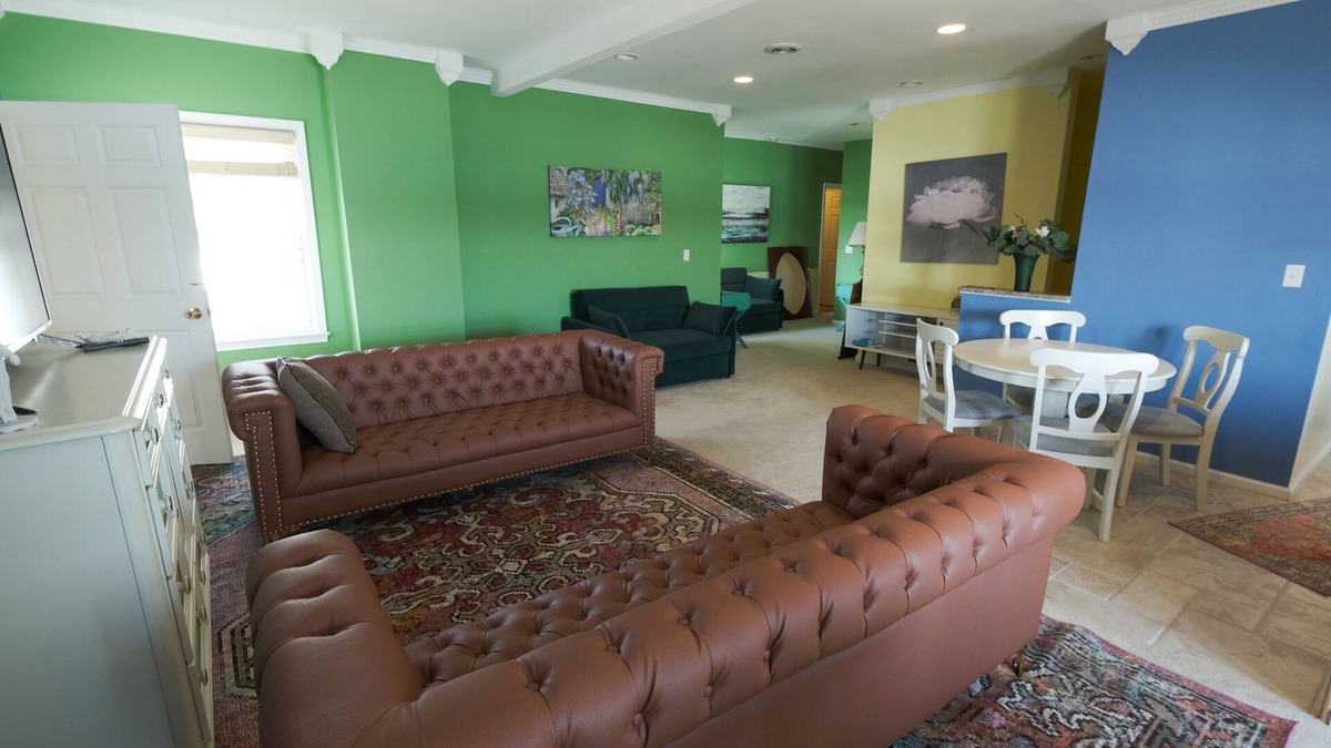 Marysville Condo | Scenic 2 bed, 1.5 bath condo with river views on St. Clair River - U2