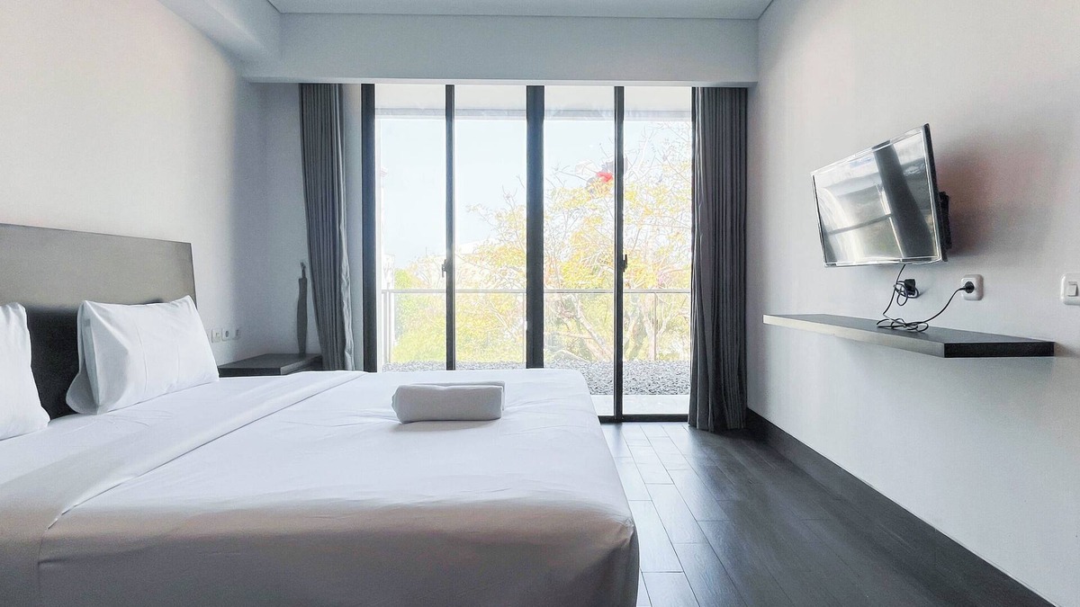 By Pass Ngurah Rai Apartment | Scenic And Comfortable 2Br (No Kitchen) Apartment At Skales Residence Nusa Dua Bali