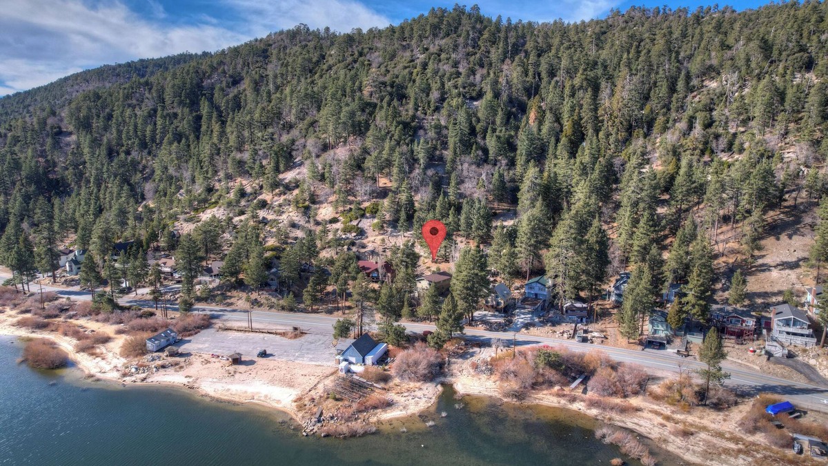 Fawnskin House | Scenic and Serene Lake House! 4 bedroom 2 bath home bordering the national fores