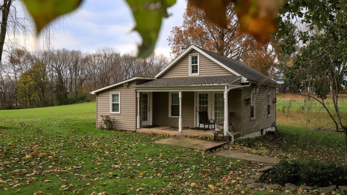 Talmage Cottage | Scenic Country Cottage on 14 Pastoral Acres Next to Covered Bridge Lititz Pa