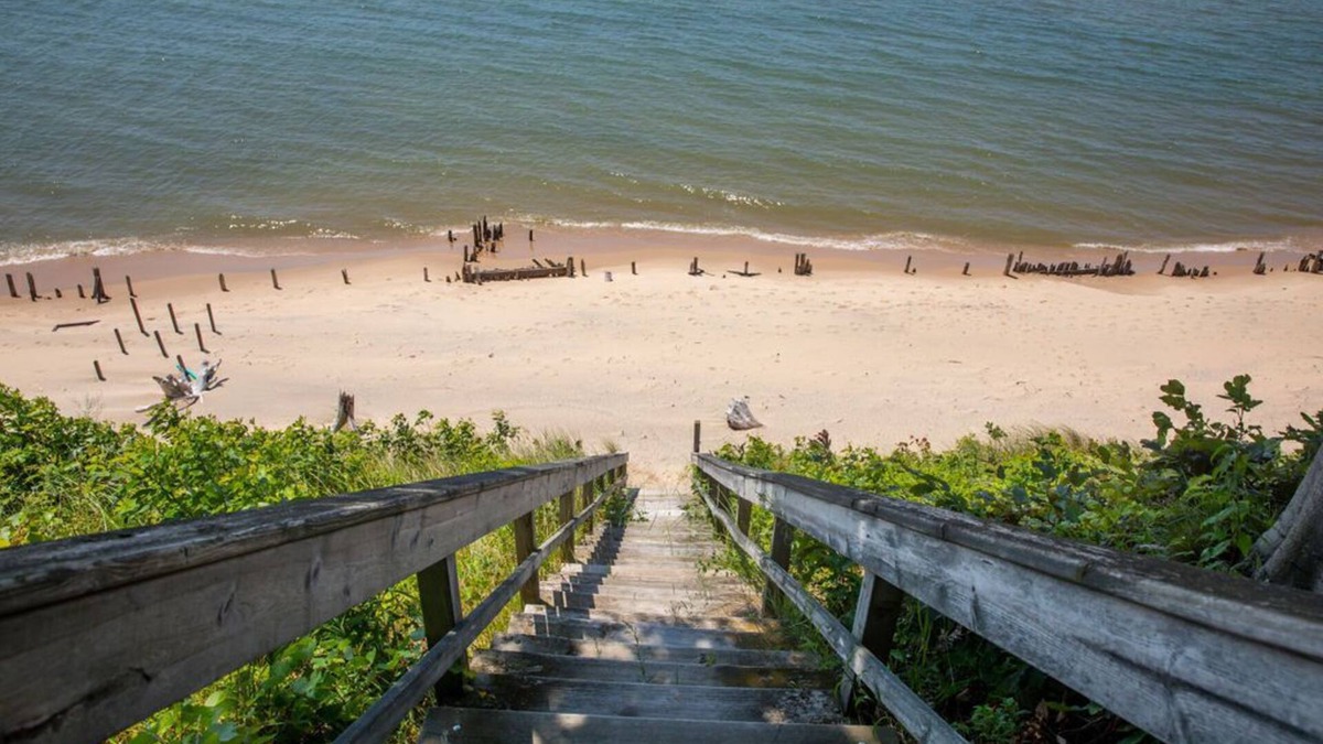 Muskegon Cottage | Scenic Drive Resort - Cabin #2